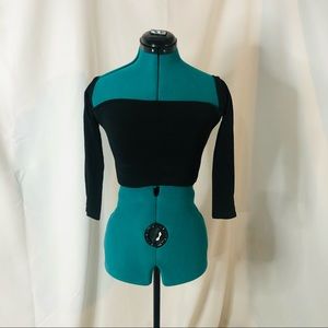 WINDSOR • cropped top • stretchy • S